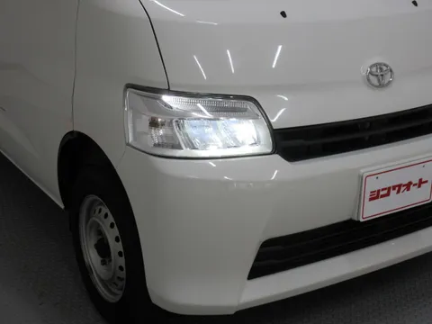 Toyota TownAce Van