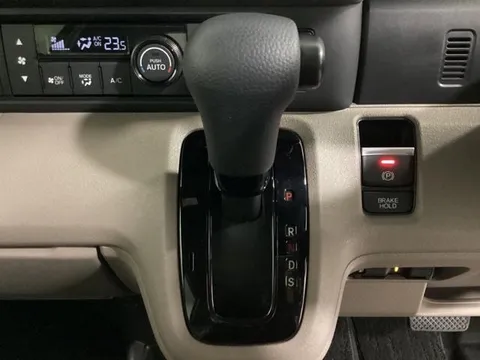 Honda N-BOX Joy