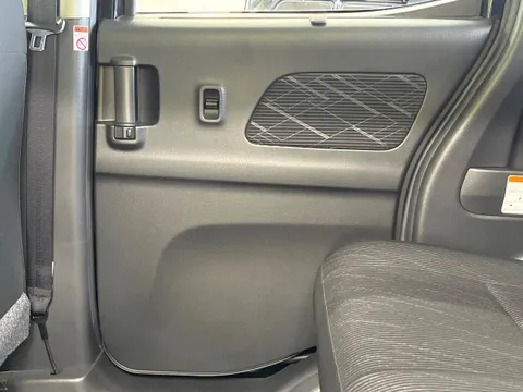 Mitsubishi eK Space Custom