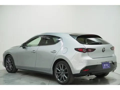 Mazda MAZDA3 Fastback