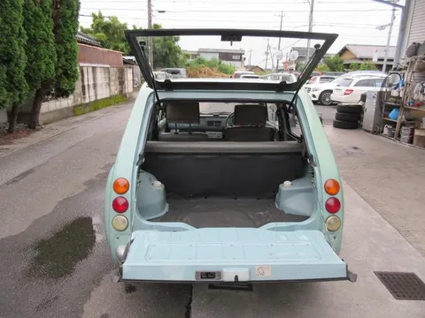 Nissan Pao