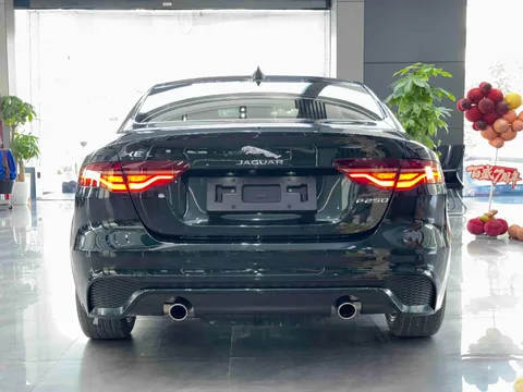 Jaguar XEL