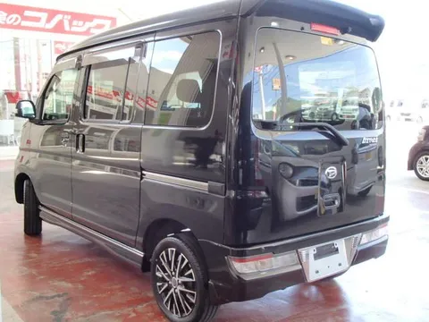 Daihatsu Atrai Wagon