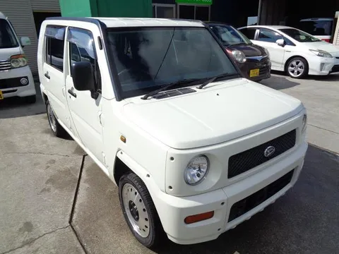 Daihatsu Naked