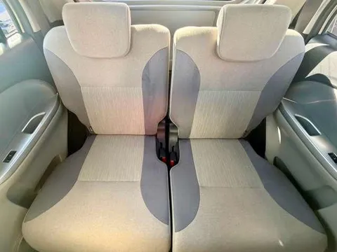 Toyota Pixis Joy