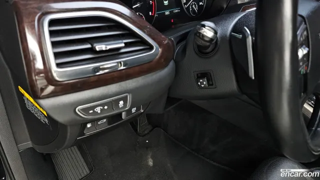 Genesis G90 (EQ900)