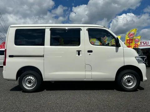 Toyota TownAce Van