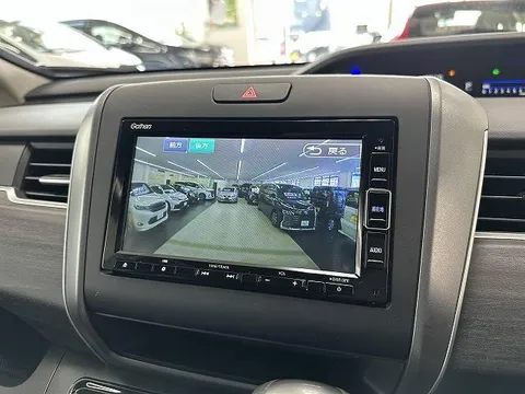 Honda Freed Plus