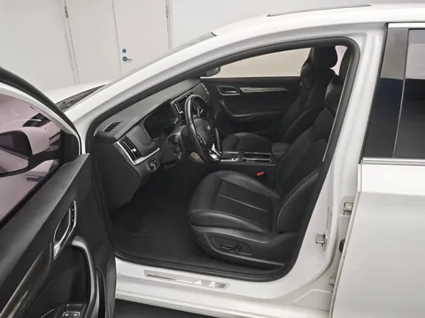 Roewe i6 Classic