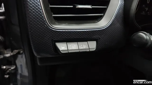 Renault XM3