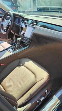 Volkswagen Phideon
