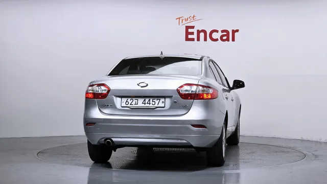 Renault SM3