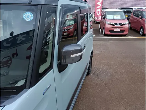 Suzuki Spacia Gear