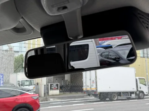 Nissan Clipper Van