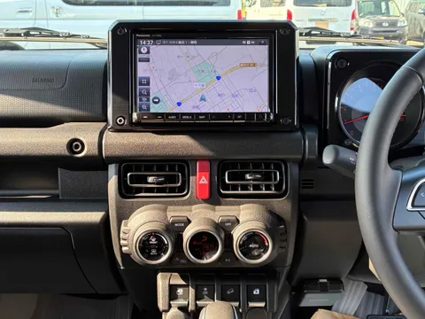 Suzuki Jimny Sierra