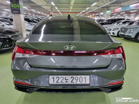 Hyundai Elantra (Avante)