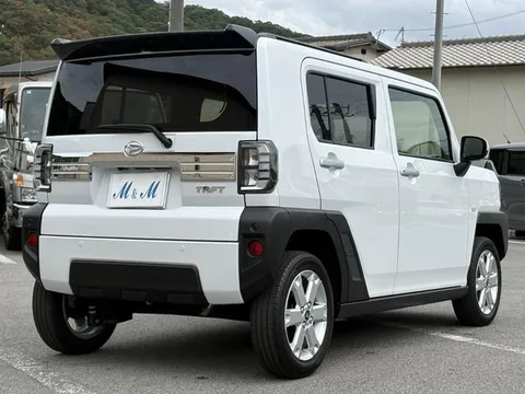 Daihatsu Taft