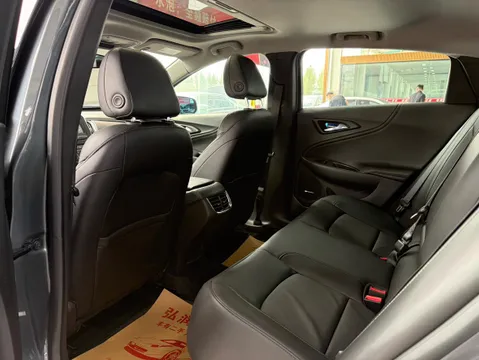 Chevrolet Malibu XL