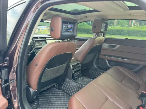 Jaguar XFL