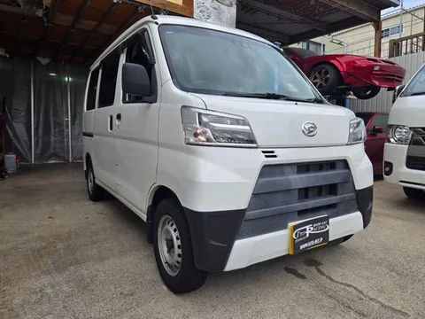 Daihatsu Hijet Cargo