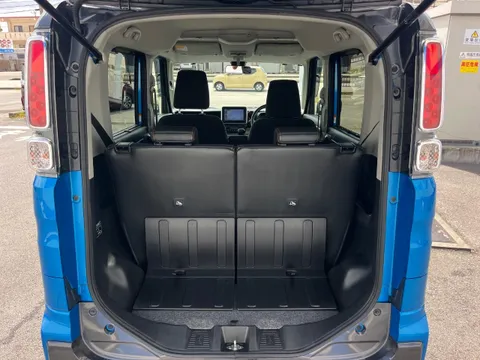 Suzuki Spacia Gear