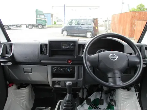 Nissan Clipper
