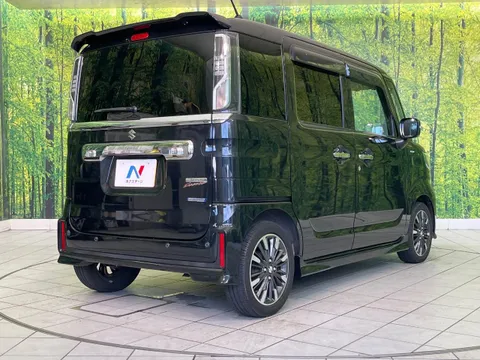 Suzuki Spacia Custom