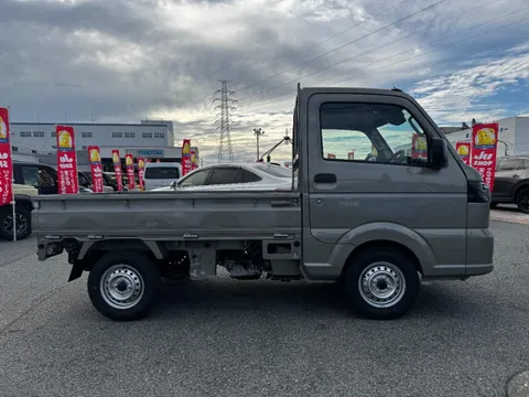 Nissan Clipper Truck