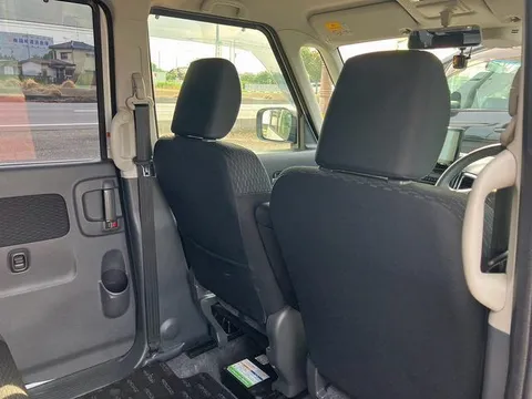 Suzuki Spacia Custom