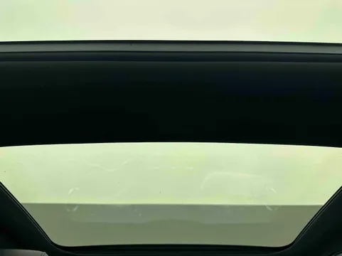 Mercedes-Benz Mercedes-Benz GLA