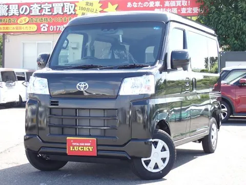 Toyota Pixis Van