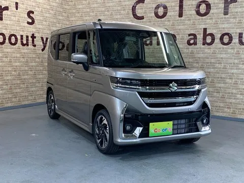 Suzuki Spacia Custom