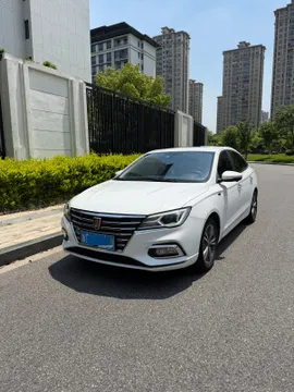 Roewe i5