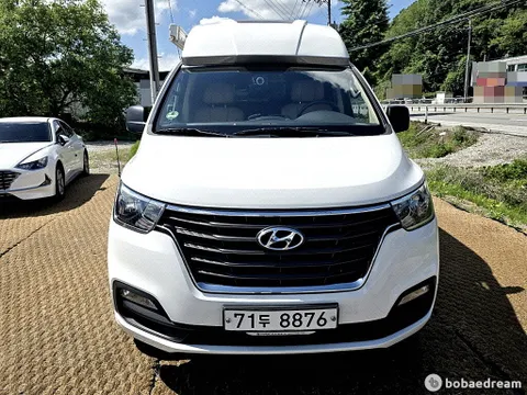 Hyundai Grand Starex