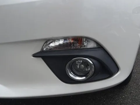 Mazda Axela Sport