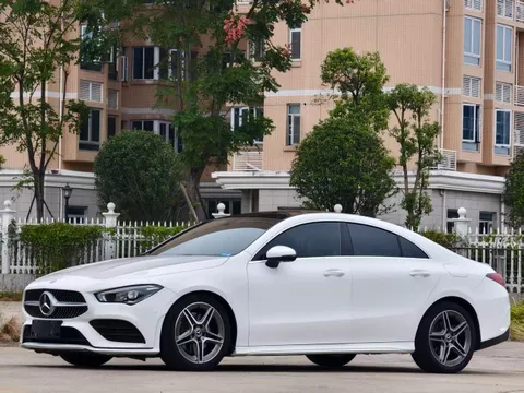 Mercedes-Benz CLA-Class