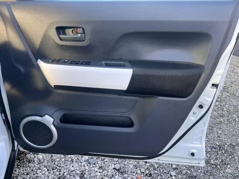 Mazda Flair Crossover