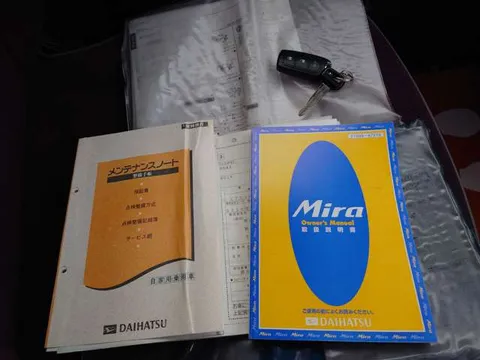 Daihatsu Mira Gino
