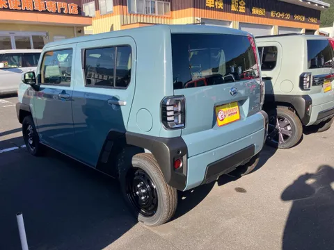 Daihatsu Taft