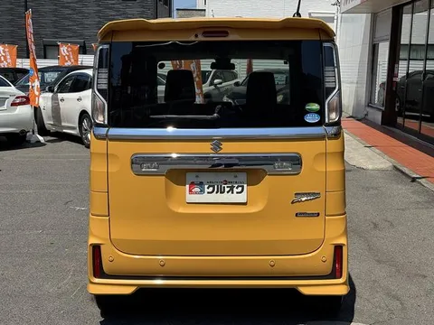 Suzuki Spacia Custom