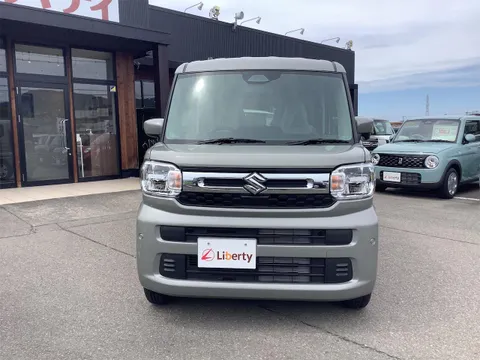 Suzuki Spacia