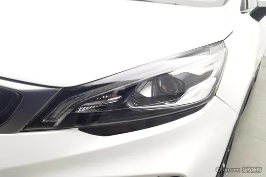 Geely Emgrand GS