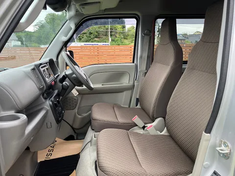 Nissan Clipper