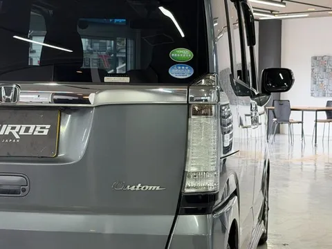 Honda N-BOX Plus Custom
