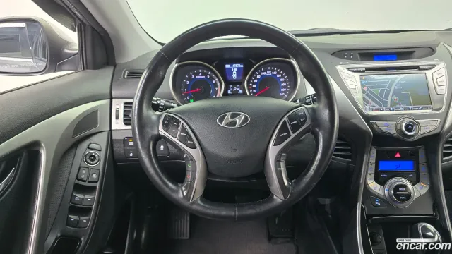 Hyundai Elantra (Avante)