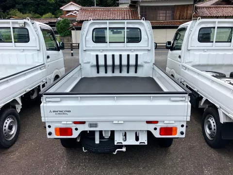 Mitsubishi Minicab Truck