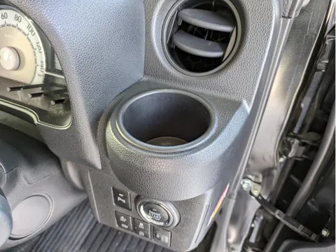 Daihatsu Mira Tocot