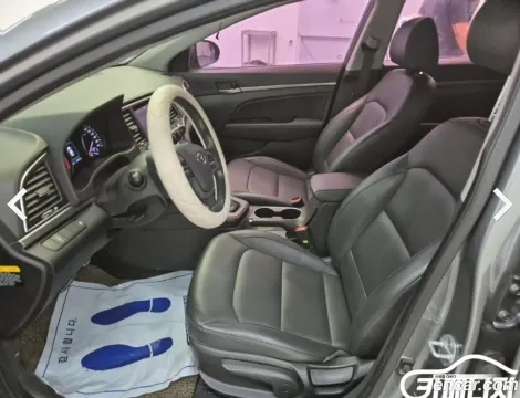 Hyundai Elantra (Avante)