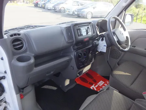 Nissan Clipper