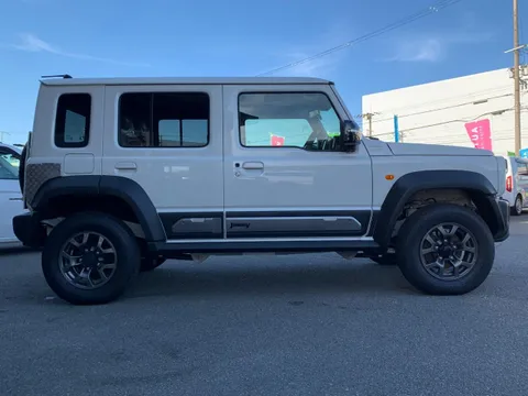 Suzuki Jimny Nomade